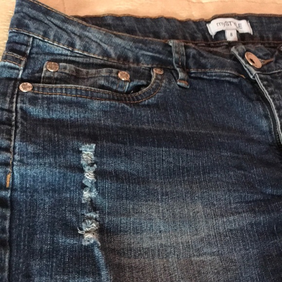 Blue Denim Jean Shorts - Picture 3 of 4